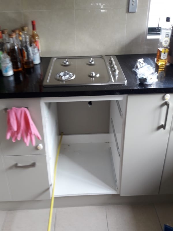 Manukau gas hob installer converting an electric cooktop to a new gas hob
